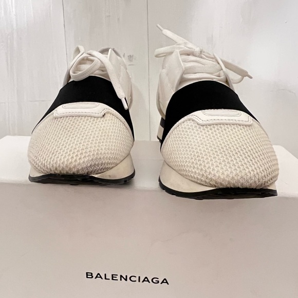 Balenciaga Blanc Noir /White Sneakers 39 / 8.5 or 9 - Picture 6 of 16